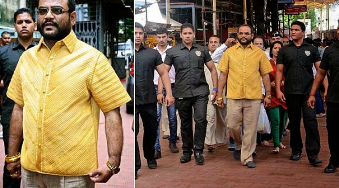 Ulang Tahun Pria India Kenakan Baju Emas Miliaran Rupiah Ulang Tahun Pria India Kenakan Baju Emas Miliaran Rupiah